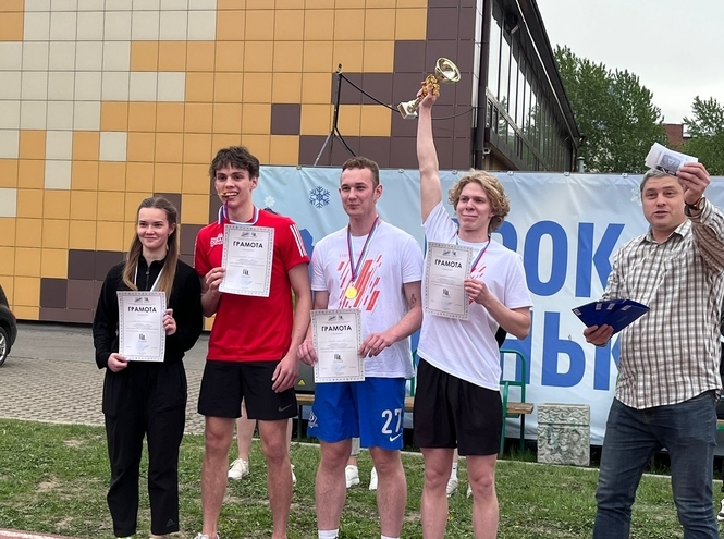 «Бонч» – самый быстрый на городской эстафете!